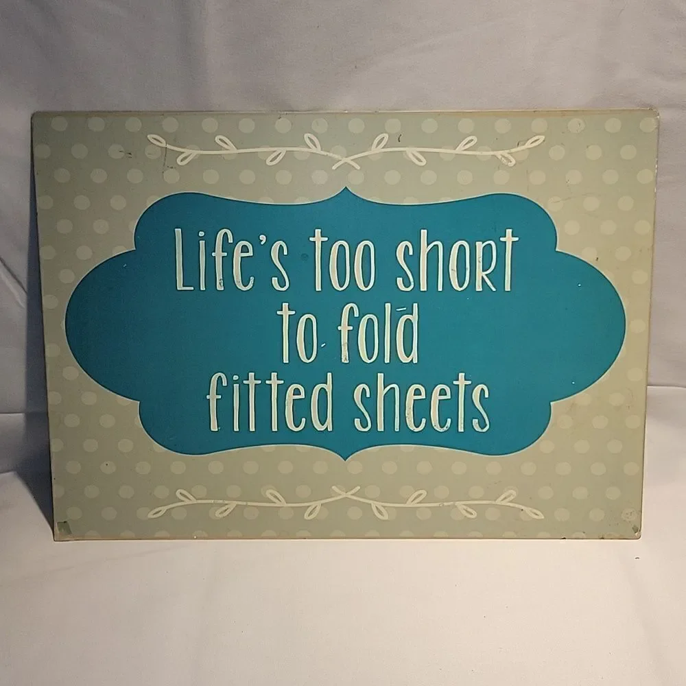 Laundry sign